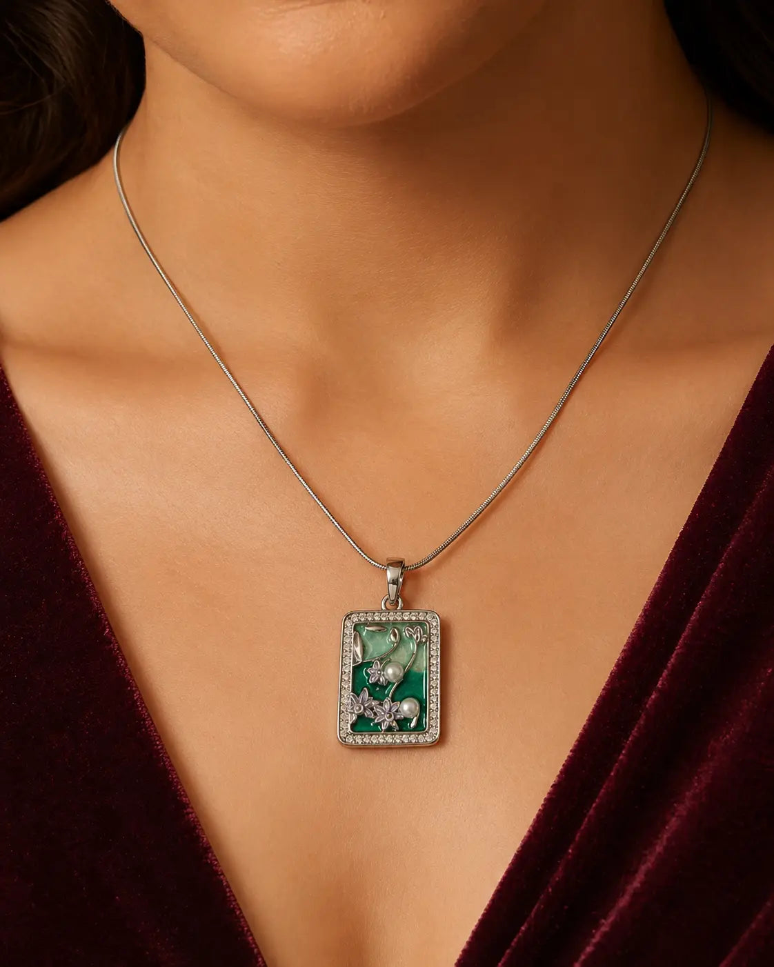 Eden Frame Pendant