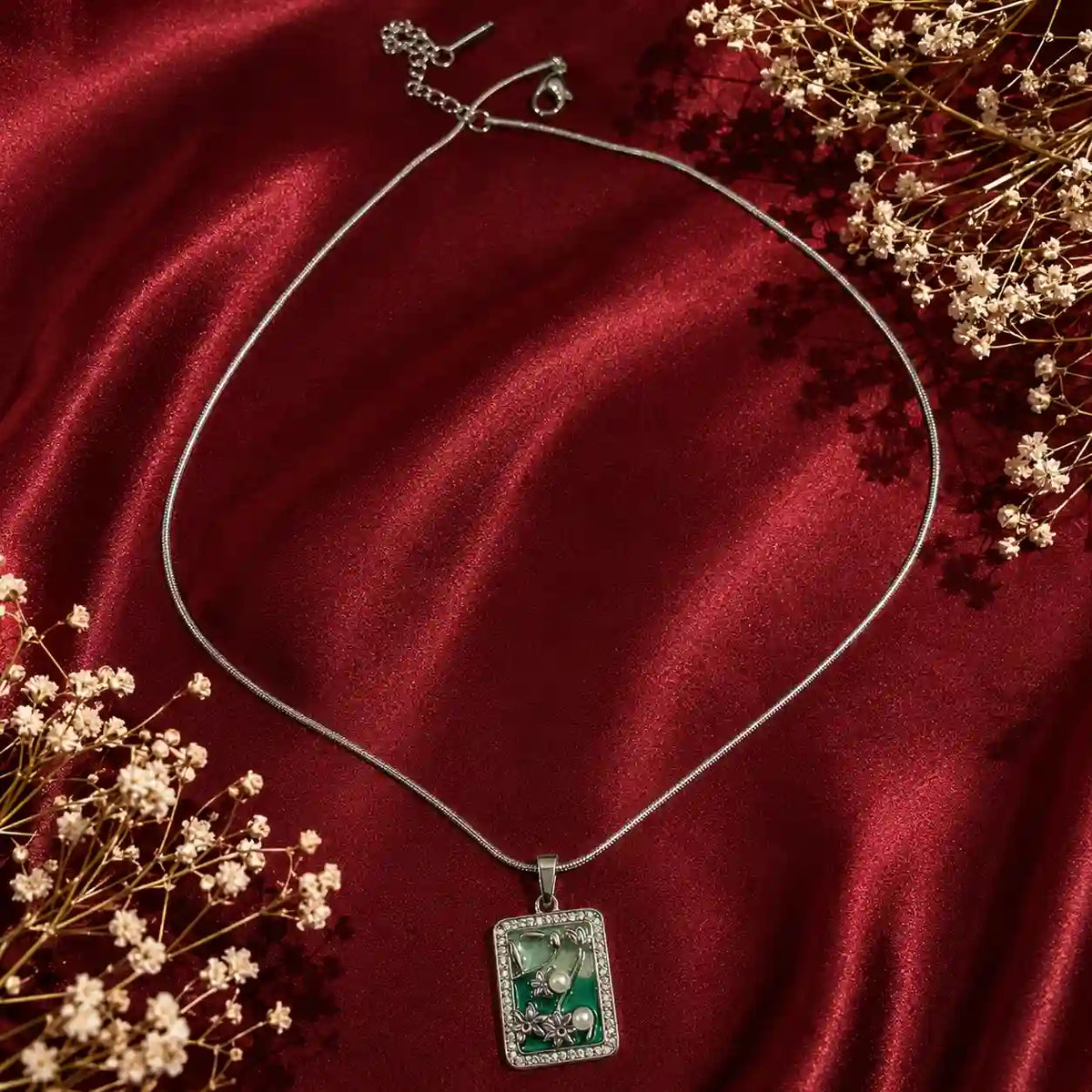 Eden Frame Pendant