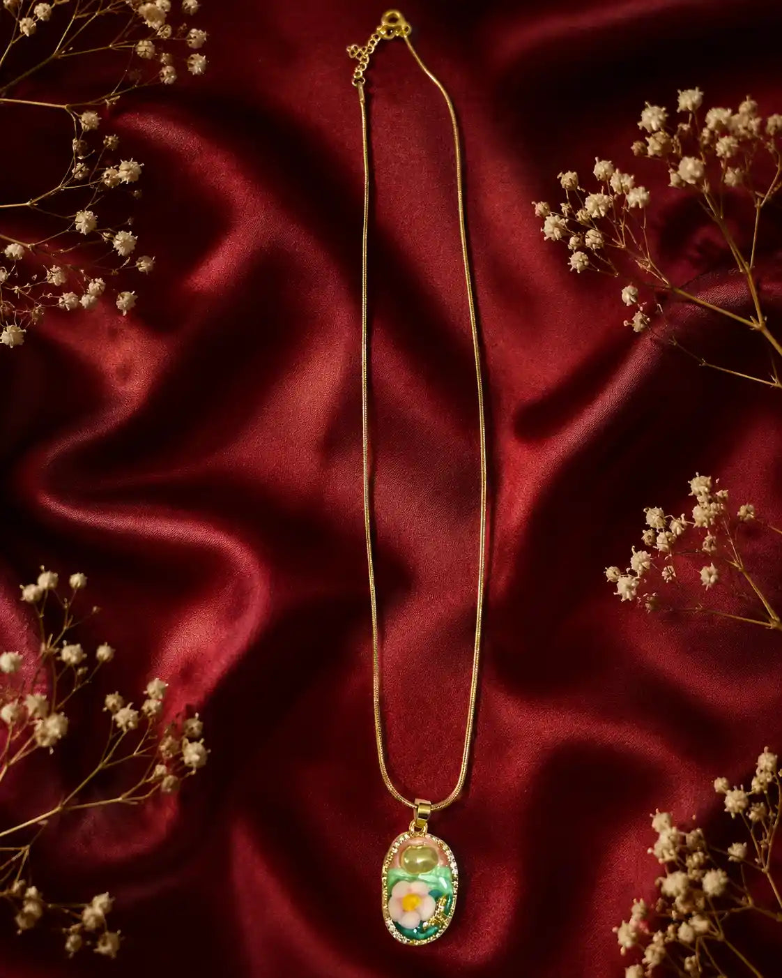 Flora Cameo Pendant
