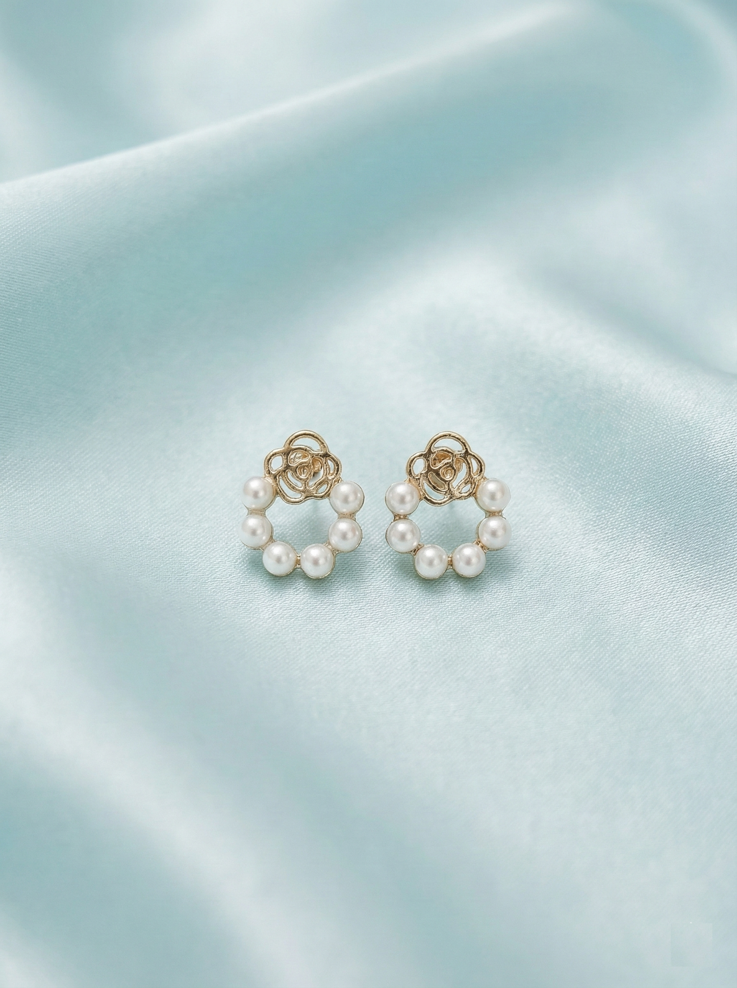 Ivora Bloom Studs