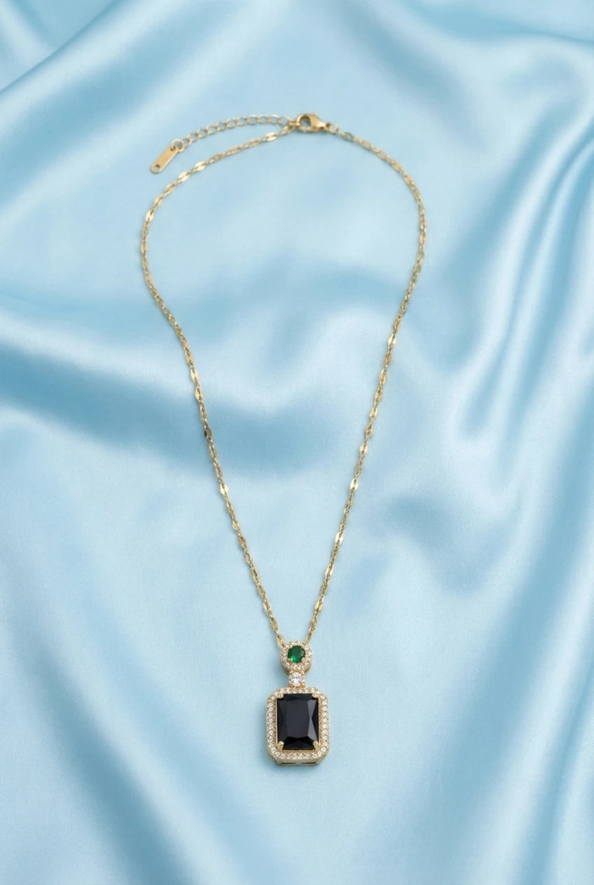 Verde Royale Pendant